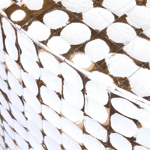Up close look at Cape Cod coffee table detail.